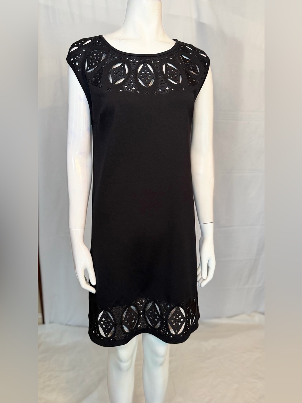 Catherine Malandrino Black Laser-Cut Sleeveless Mini Dress